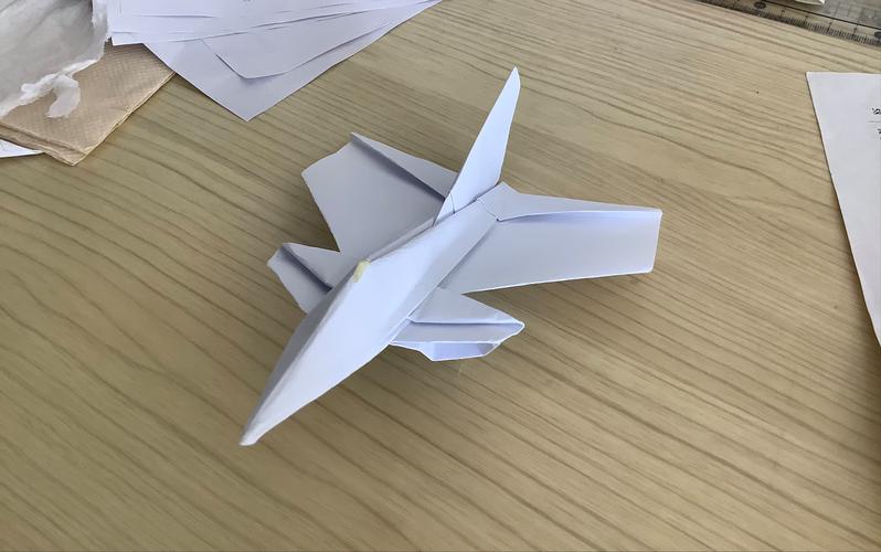 外国网站纸飞机是啥:外国的纸飞机又快又稳